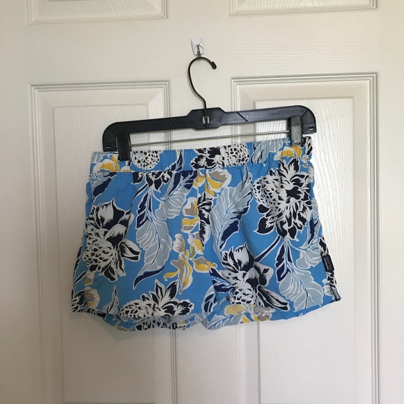 Patagonia Pants - Medium Patagonia shorts